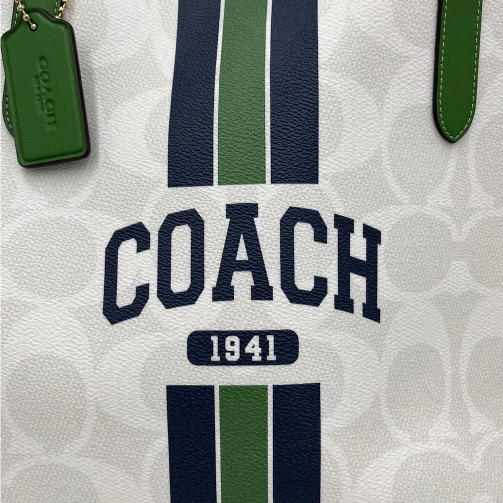 NWT Coach City Tote Bag In Signature Canvas W/ Coach Graphic CBI79 Chalk/Kelly - Picture 8 of 15